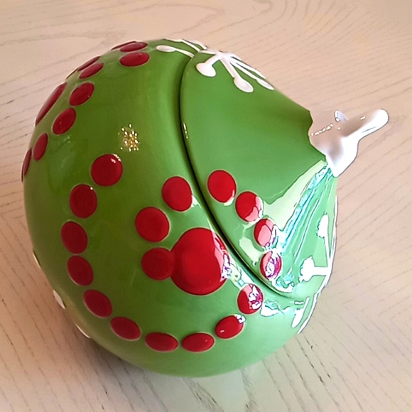 Real Home M&M's Christmas Green Ball Tree Ornament Cookie/Candy Jar. Like New! - Picture 4 of 15